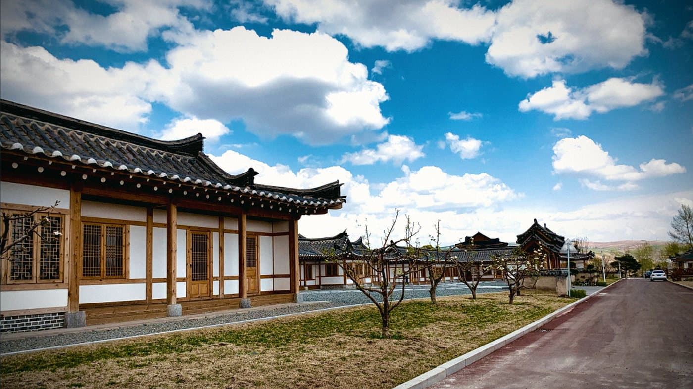 延边朝鲜族传统民俗建筑